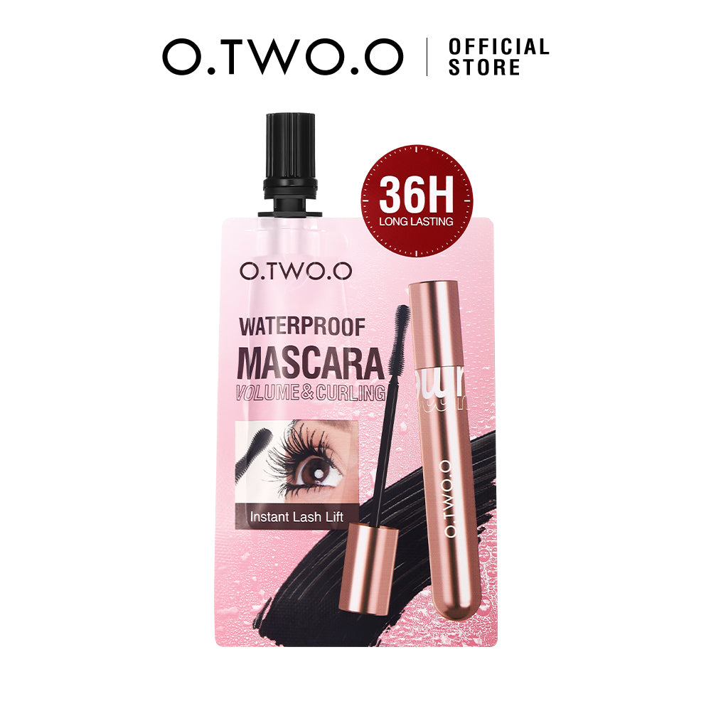 O.TWO.O WATERPROOF VOLUME CURLING MASCARA TESTER