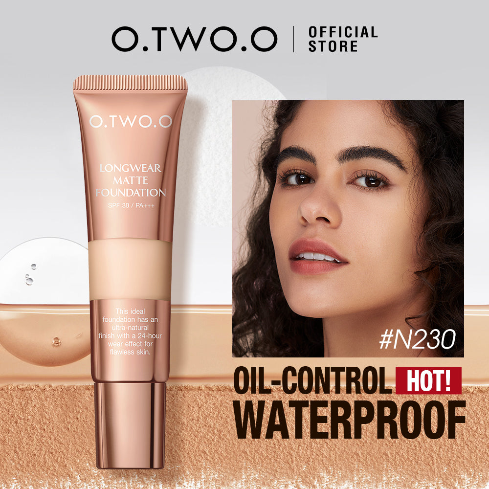 O.TWO.O ULTRA LONGWEAR MATTE FOUNDATION