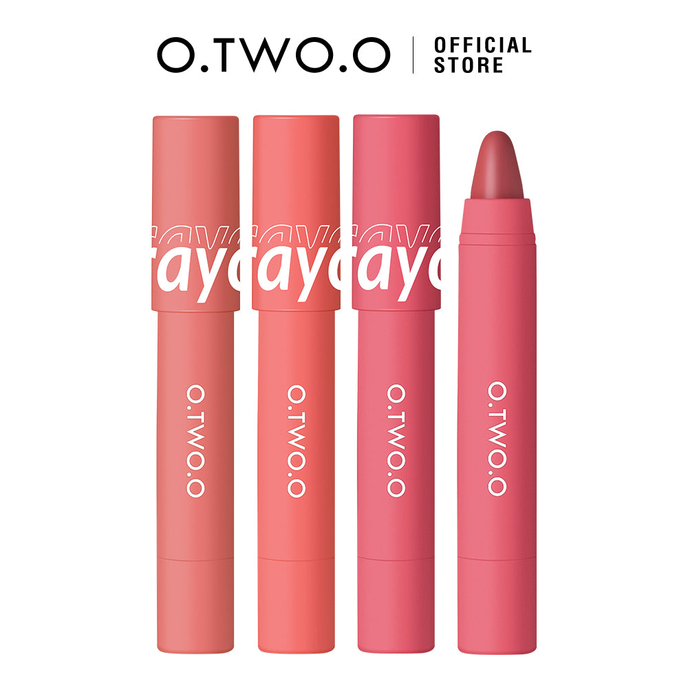 O.TWO.O VELVET MATTE LIPSTICK PEN (CRAYON)