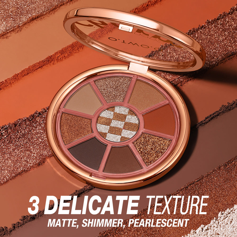 O.TWO.O CHARM LOVE MARK EYESHADOW PALETTE