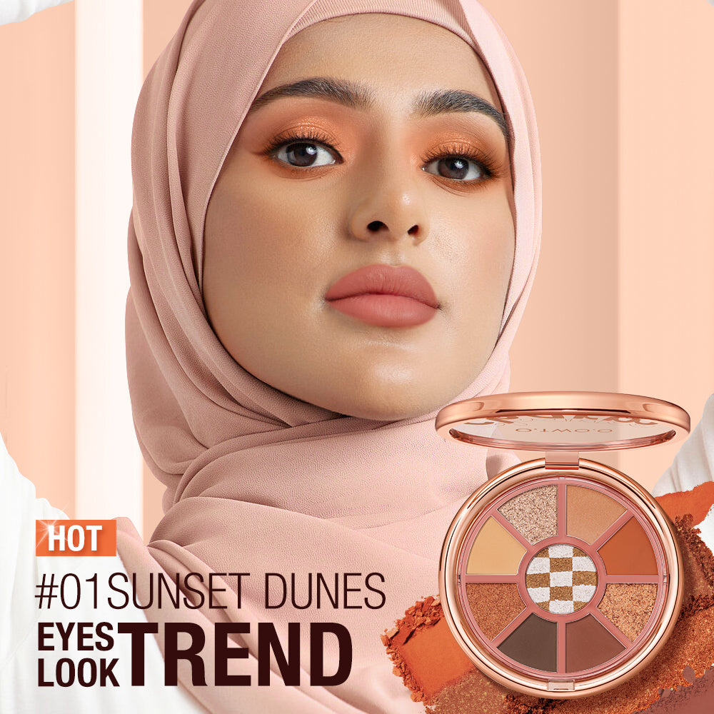 O.TWO.O CHARM LOVE MARK EYESHADOW PALETTE