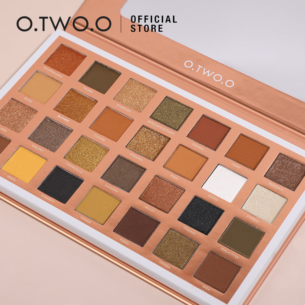 O.TWO.O EYE ESSENCE PALETTE (28 COLORS EYESHADOW)