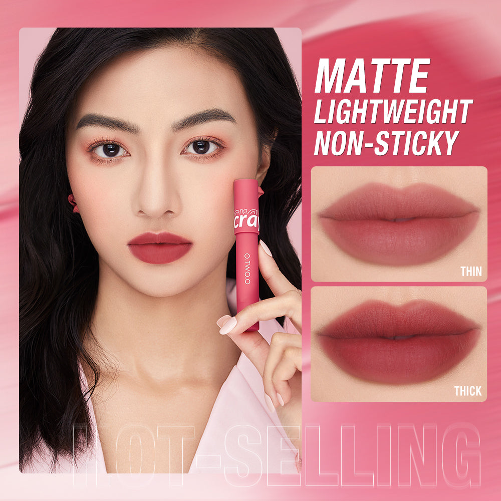 O.TWO.O VELVET MATTE LIPSTICK PEN (CRAYON)